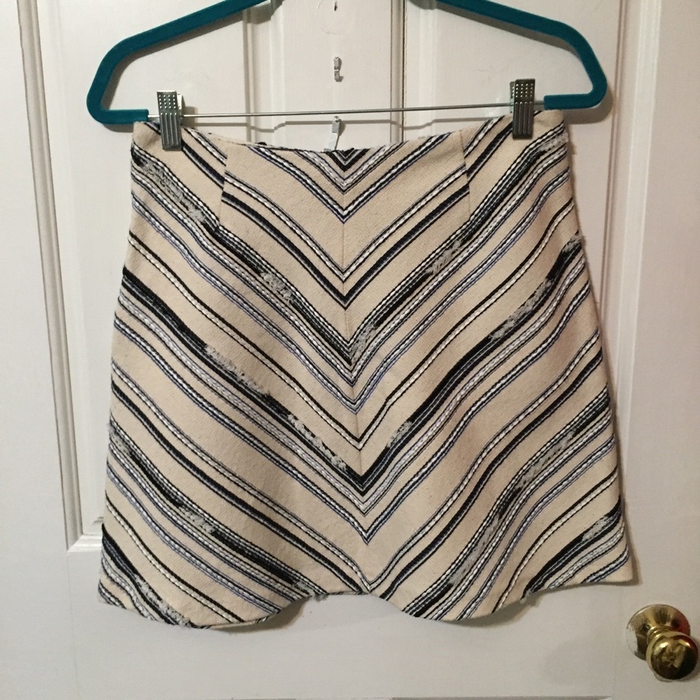 Tweed Striped Textured Zara Basic Skirt - Picture 3 of 3